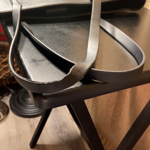 Nine West purses w/detached bag - Picture 11 of 12